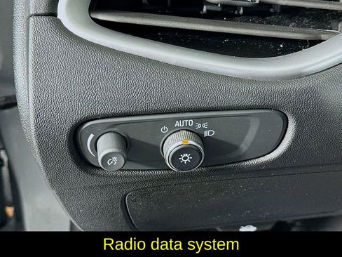 Used 2024 Chevrolet Malibu LT image 15