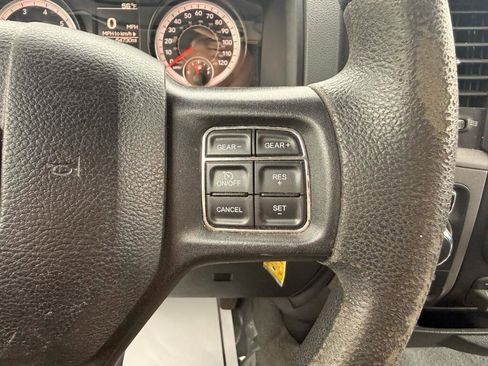 Used 2018 RAM 1500 Tradesman AWD/4WD image 12
