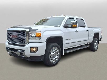 Used 2016 GMC Sierra 2500 Denali w/ Duramax Plus Package