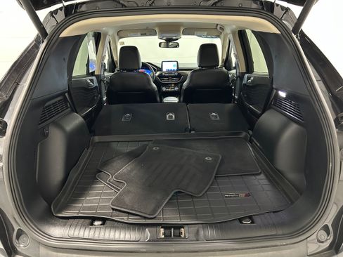 Used 2020 Ford Escape Titanium AWD/4WD image 33