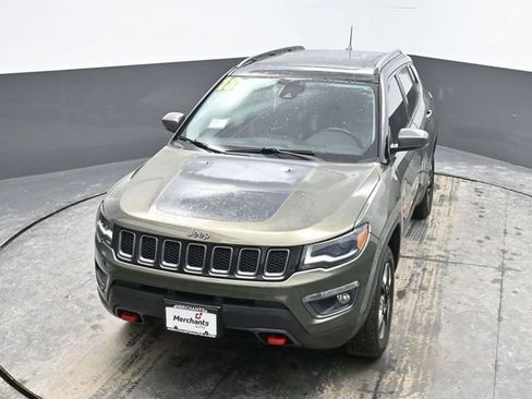 Used 2018 Jeep Compass Trailhawk w/ Leather Interior Group image 16
