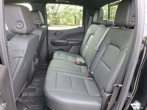 New 2026 Chevrolet Colorado Trail Boss AWD/4WD image 13