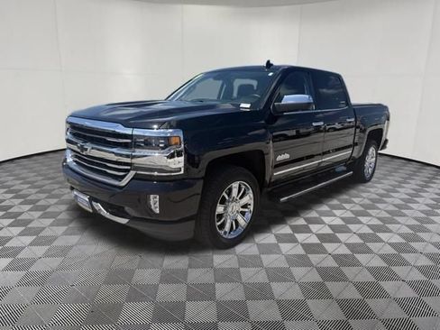 Used 2018 Chevrolet Silverado 1500 High Country AWD/4WD image 13