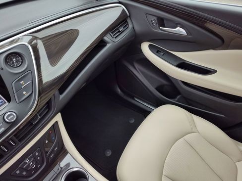 Used 2019 Buick Envision Preferred image 28