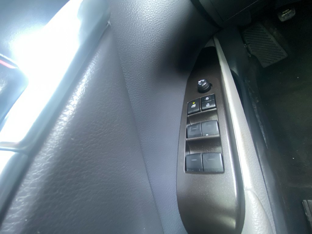 Used 2023 Toyota Camry LE FWD image 12
