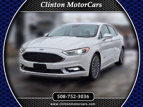Used 2017 Ford Fusion Energi Platinum FWD image 1
