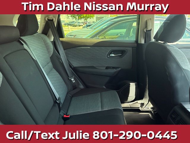 Used 2023 Nissan Rogue SV AWD/4WD image 23