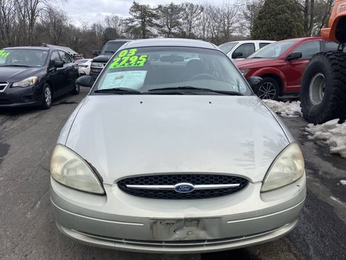 Used 2003 Ford Taurus LX image 4