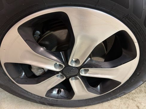 Used 2018 Jeep Compass Latitude w/ Popular Equipment Group image 33