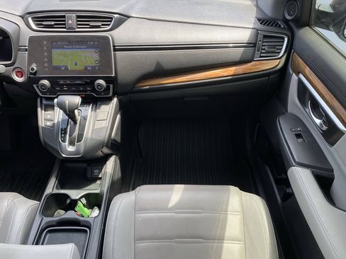 Used 2019 Honda CR-V Touring image 17