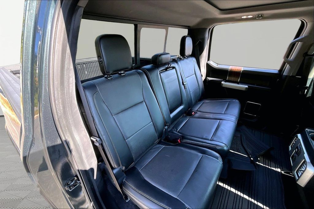 Used 2015 Ford F150 Lariat AWD/4WD image 17