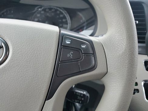 Used 2011 Toyota Sienna LE image 15