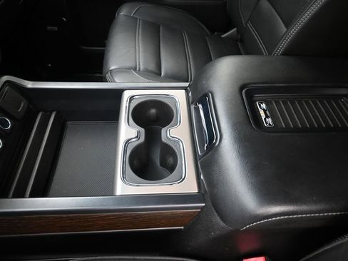 Used 2018 GMC Sierra 1500 Denali RWD image 19