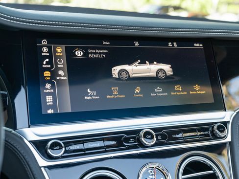 Used 2023 Bentley Continental GT Mulliner AWD/4WD image 41