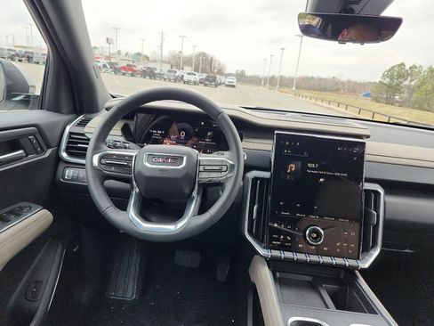 New 2026 GMC Acadia Elevation w/ Elevation Premium Package FWD image 11