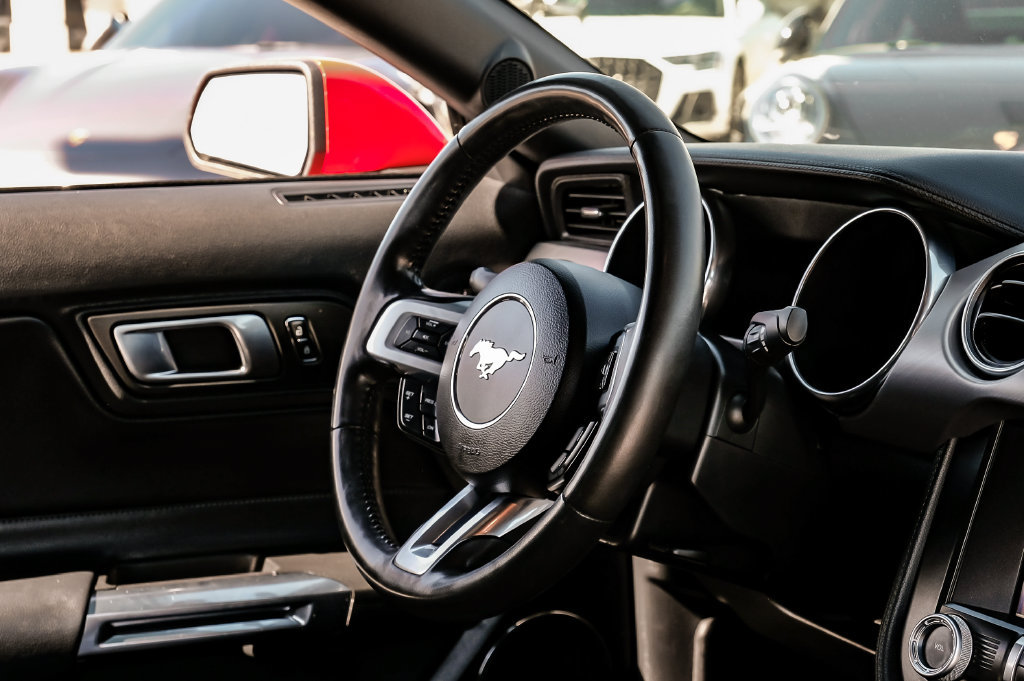 Used 2022 Ford Mustang Premium RWD image 12