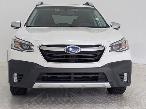 Used 2020 Subaru Outback Touring image 5