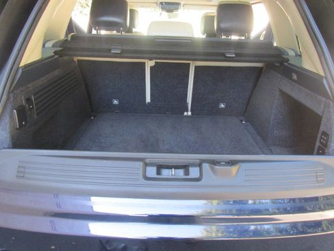 Used 2020 Land Rover Range Rover HSE image 95