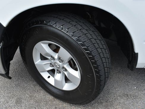 Used 2018 RAM 1500 Tradesman w/ Power & Remote Entry Group image 35