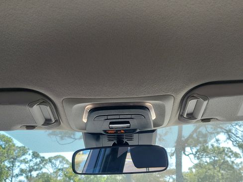 Used 2024 Toyota Corolla LE image 19