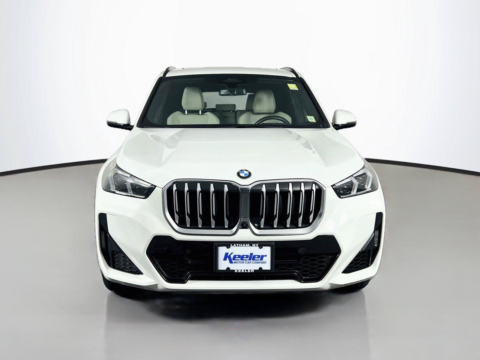 Used 2023 BMW X1 xDrive28i w/ Premium Package AWD/4WD image 9
