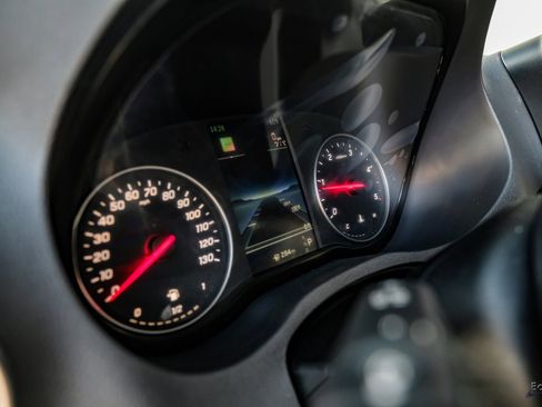 Used 2025 Mercedes-Benz Sprinter 3500 image 31