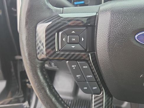 Used 2018 Ford F150 Lariat w/ Equipment Group 502A Luxury AWD/4WD image 25