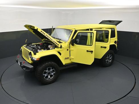 Certified 2023 Jeep Wrangler Unlimited Rubicon w/ Cold Weather Group AWD/4WD image 26