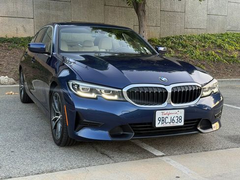 Used 2019 BMW 330i Sedan w/ Convenience Package RWD image 5