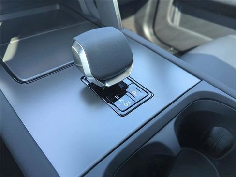 Certified 2024 Land Rover Discovery Sport S image 27