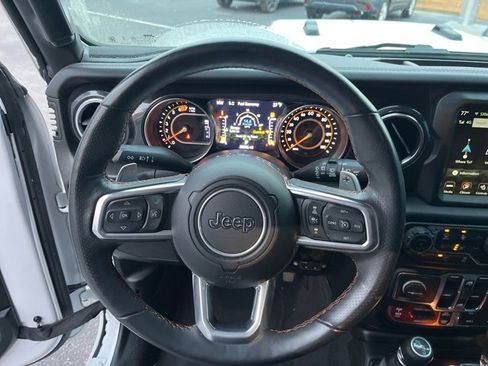 Used 2023 Jeep Wrangler Unlimited Rubicon 392 image 17