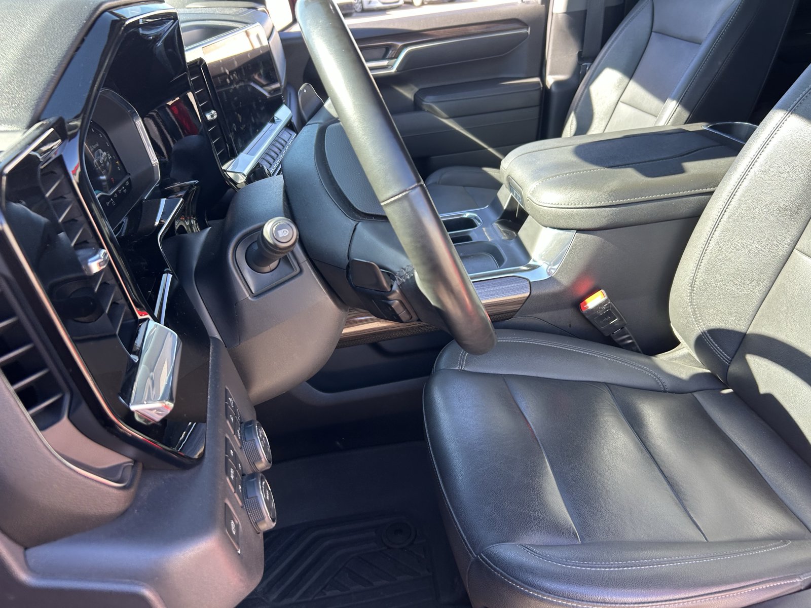 Certified 2023 Chevrolet Silverado 1500 LT Trail Boss w/ LT Trail Boss Premium Package AWD/4WD image 14
