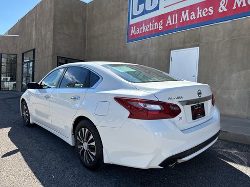Used 2018 Nissan Altima 2.5 S w/ S Convenience Package FWD image 8