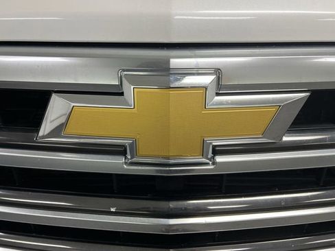 Certified 2024 Chevrolet Silverado 1500 High Country w/ Technology Package image 30