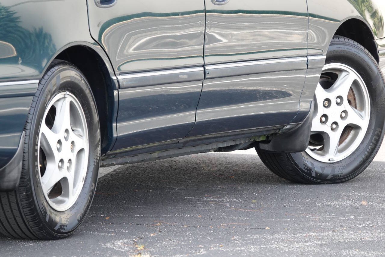 Used 1999 Toyota Avalon XLS FWD image 35