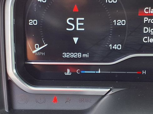 Certified 2022 GMC Sierra 1500 AT4X image 31