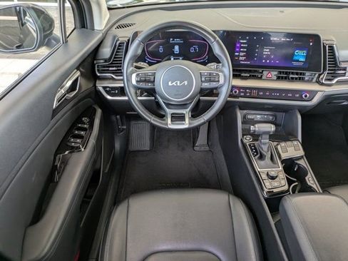 Used 2023 Kia Sportage EX image 14