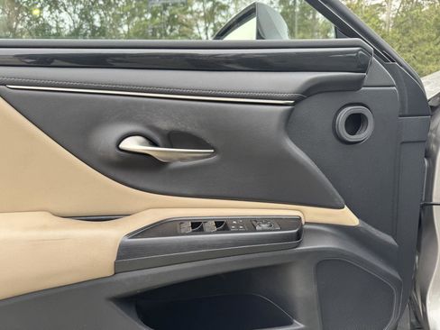 Used 2021 Lexus ES 350 image 6