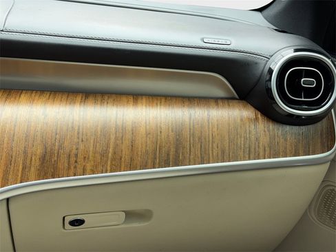 Used 2024 Mercedes-Benz GLC 300 GLC 300 NAV,CAM,PANO,HTD STS,B image 20