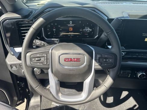 New 2026 GMC Sierra 1500 Elevation image 14