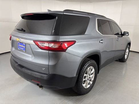 Used 2020 Chevrolet Traverse LT image 10