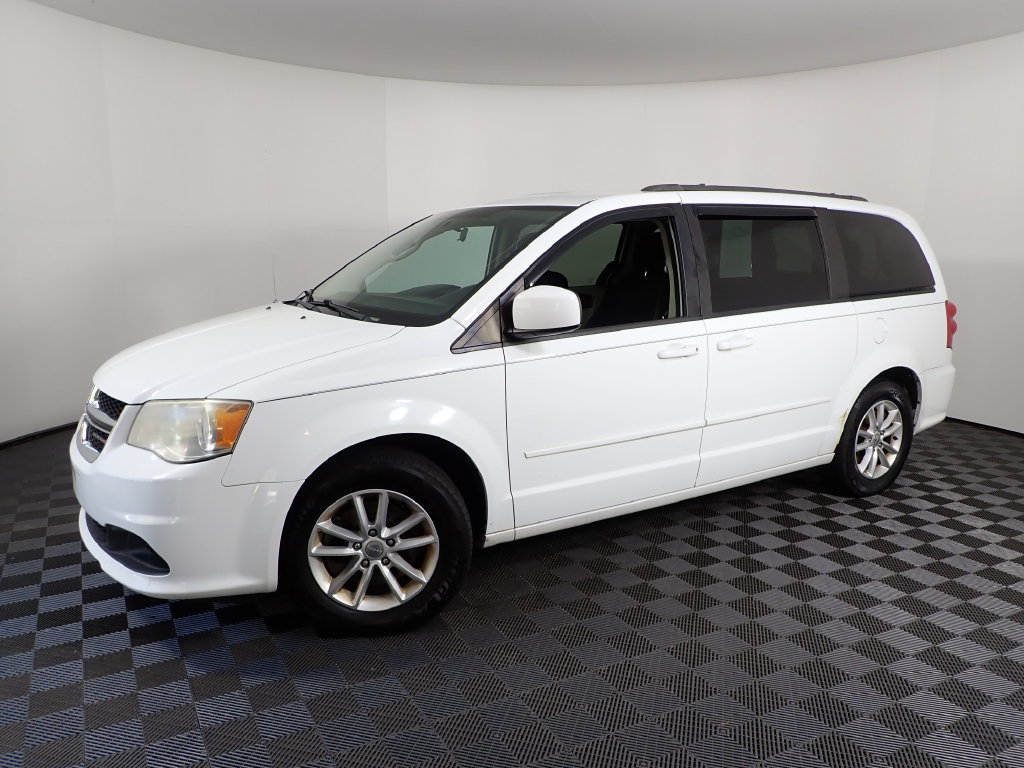 Used 2015 Dodge Grand Caravan SXT FWD image 8