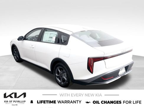 New 2026 Kia K4 FWD image 7