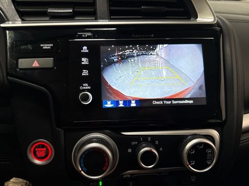Used 2020 Honda Fit EX image 19