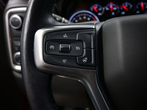 Used 2022 Chevrolet Silverado 1500 LT RWD image 16