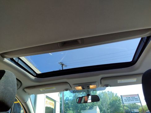 Used 2017 Honda Civic EX image 10