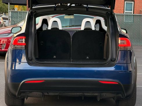 Used 2016 Tesla Model X 75D AWD/4WD image 10
