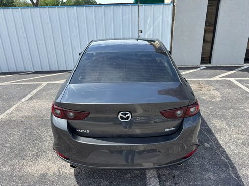 Used 2023 MAZDA MAZDA3 s FWD image 5