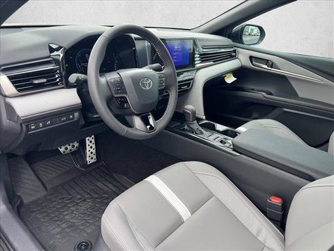 New 2026 Toyota Camry SE image 3