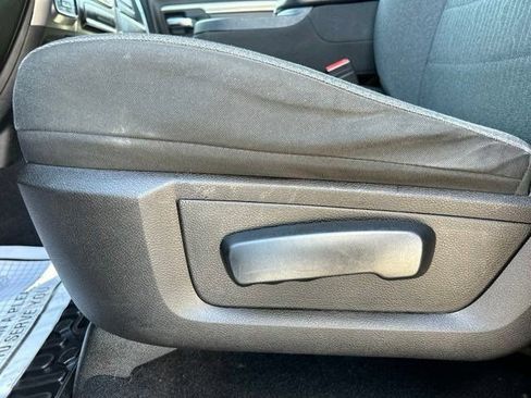 Used 2022 RAM 1500 Warlock AWD/4WD image 13